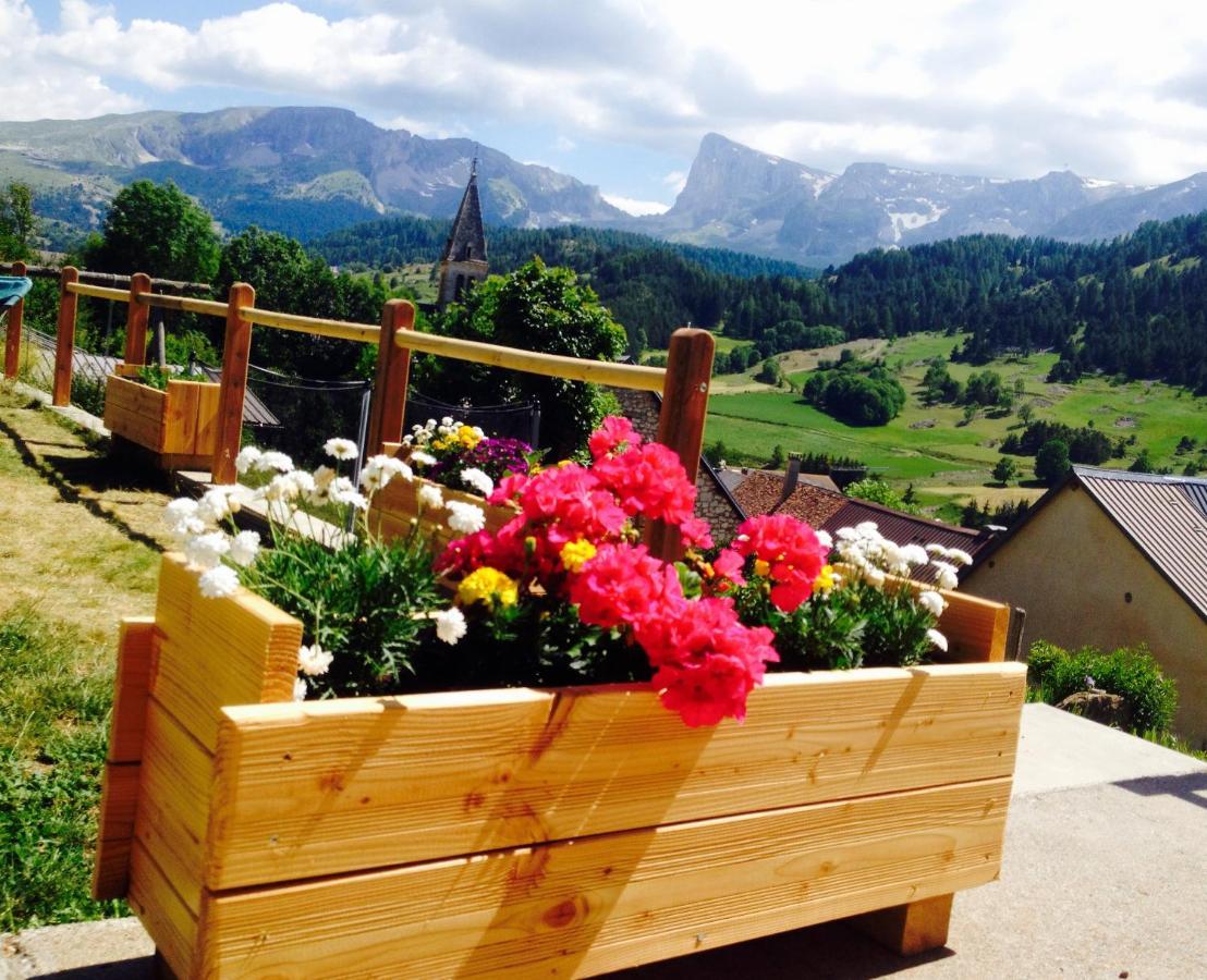 La Tourtette Bed & Breakfast Le Devoluy Bagian luar foto