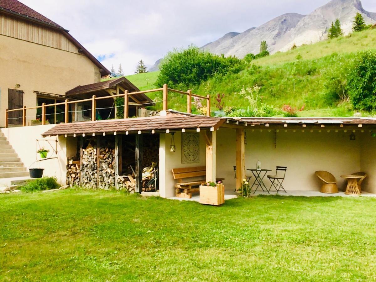 La Tourtette Bed & Breakfast Le Devoluy Bagian luar foto