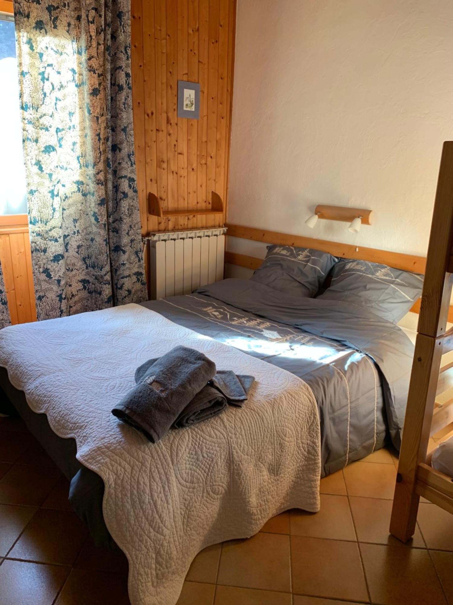 La Tourtette Bed & Breakfast Le Devoluy Bagian luar foto